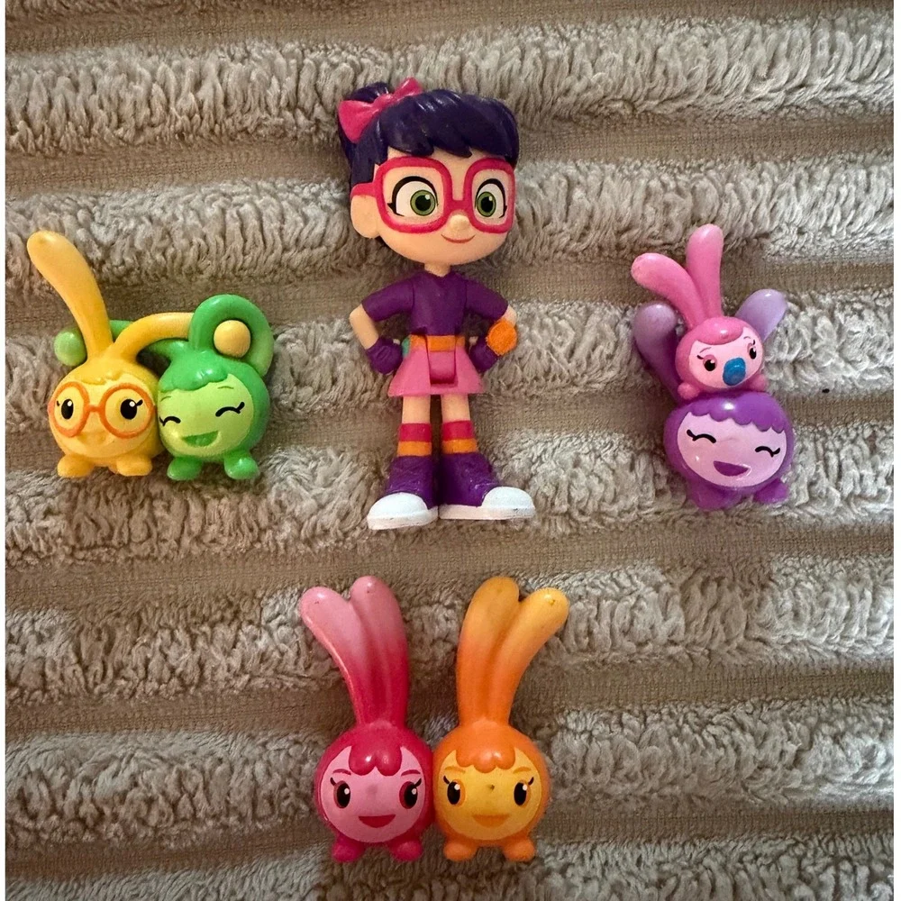 Abby Hatcher Figure and Fuzzly Friends Toy Set Mo Bo Princess Flug RARE 90812BDM